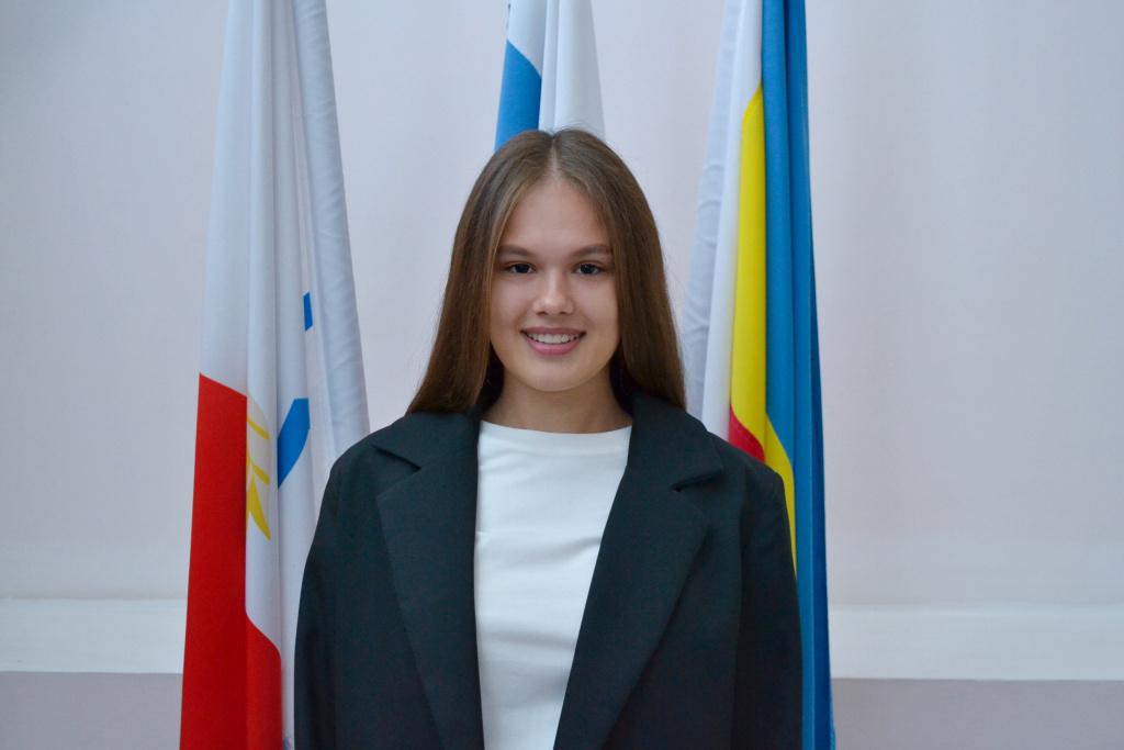 Шишкалова Ева.JPG